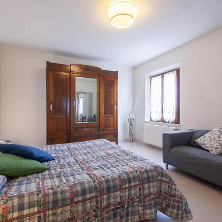 3 Bedroom Awesome In Pi Apartamento *